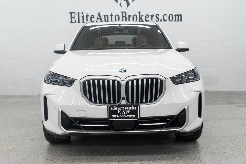 Used 2026 BMW X5 xDrive40i AWD/4WD image 3