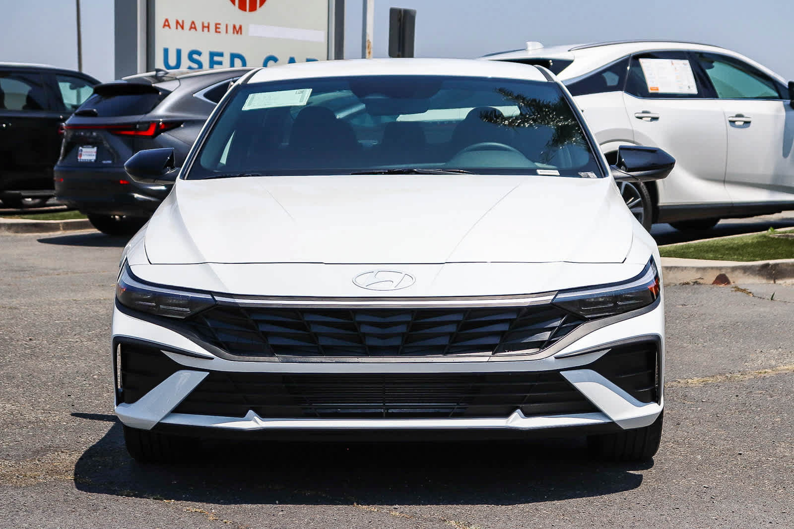 New 2026 Hyundai Elantra Sport FWD image 2