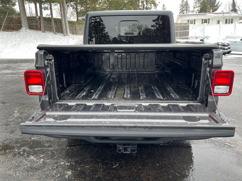 Used 2020 Jeep Gladiator Sport w/ Quick Order Package 24S image 8
