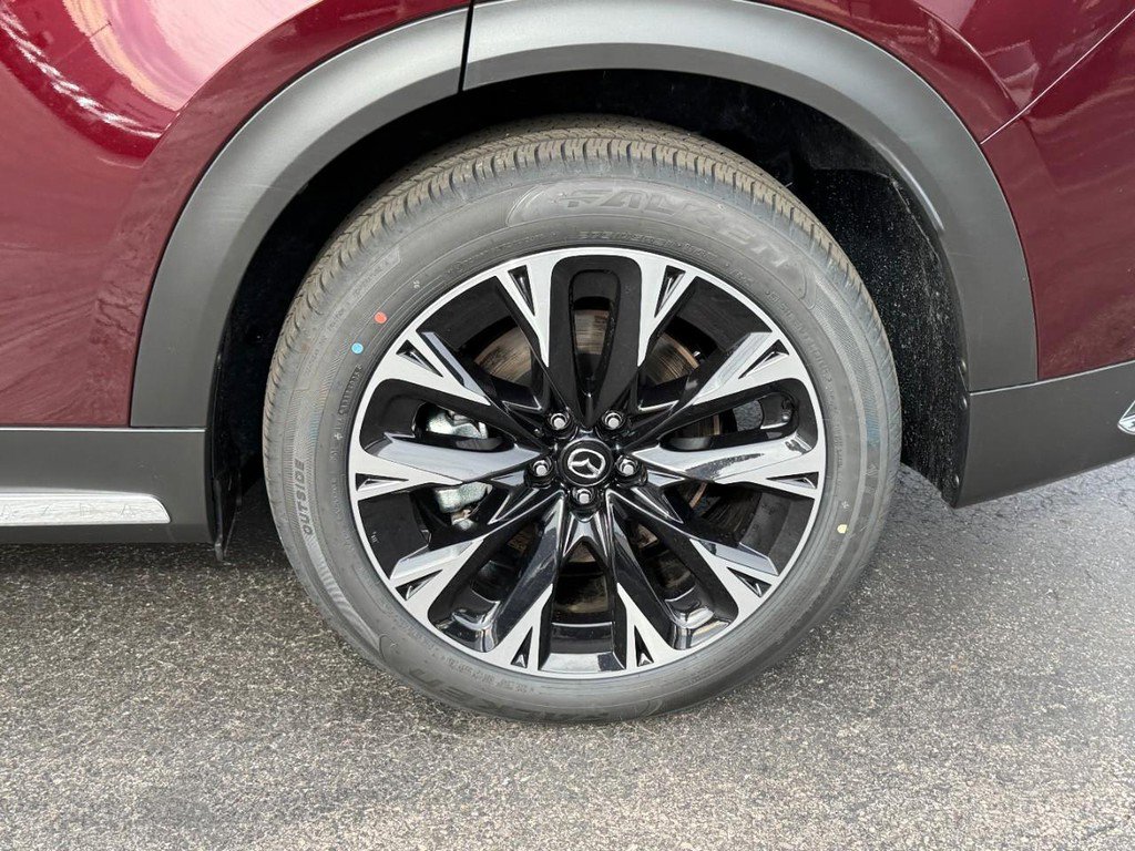 New 2026 MAZDA CX-90 Plug-In Hybrid w/ Premium Plus image 4