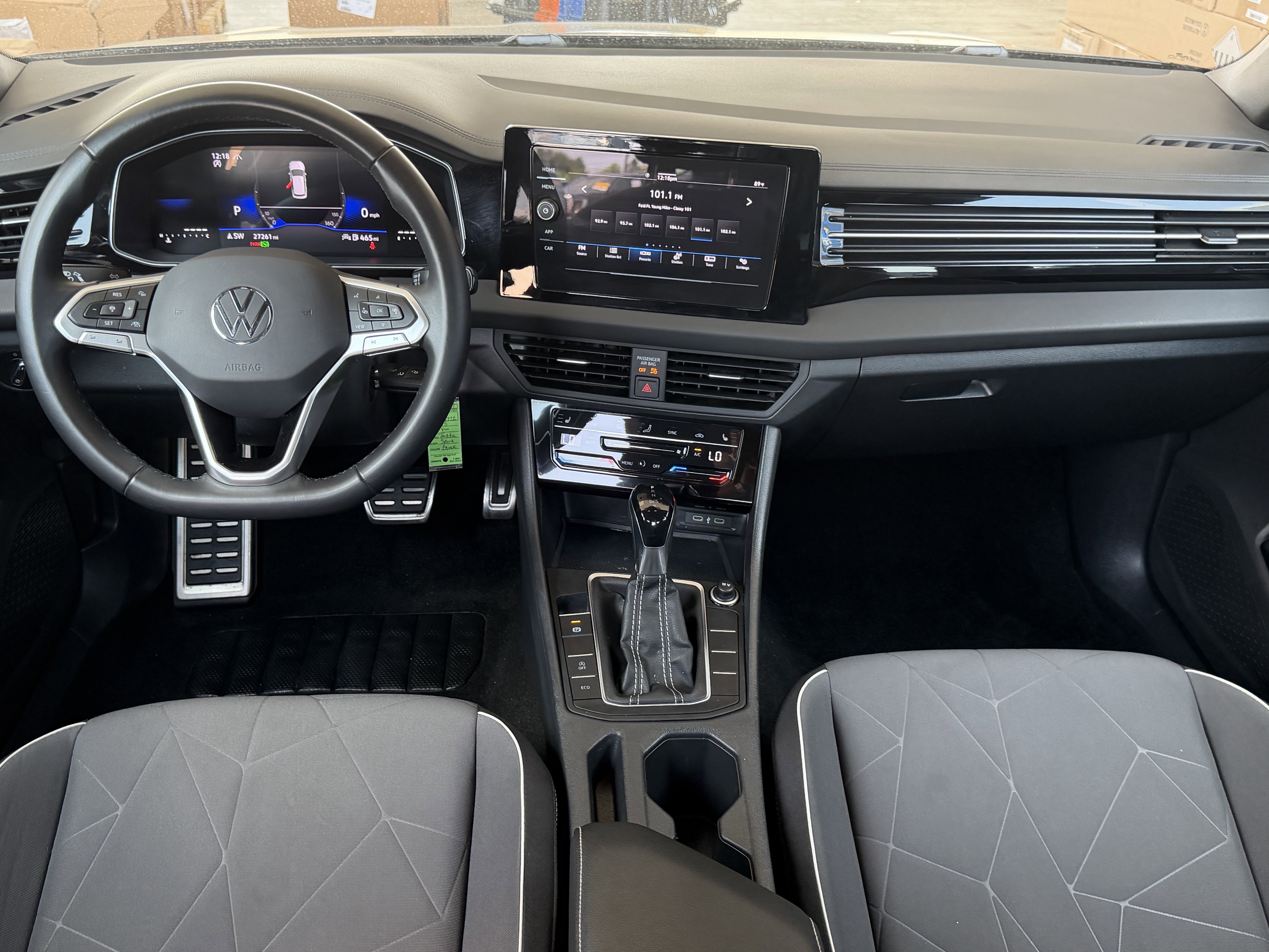 Used 2025 Volkswagen Jetta Sport FWD image 10