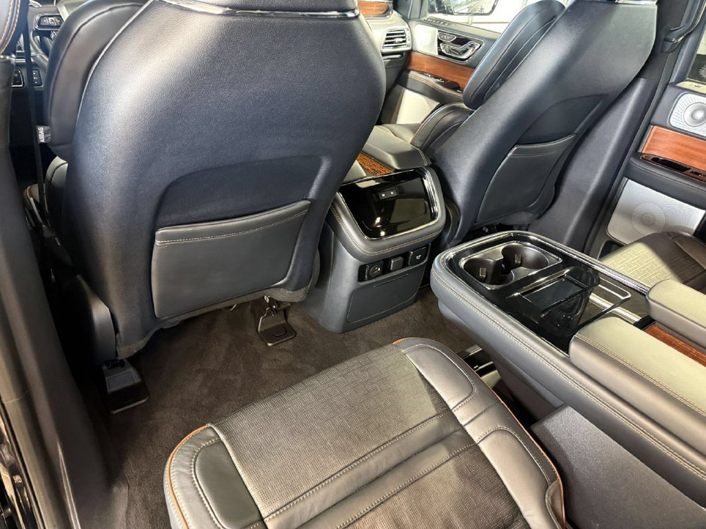 Certified 2023 Lincoln Navigator L Black Label AWD/4WD image 28
