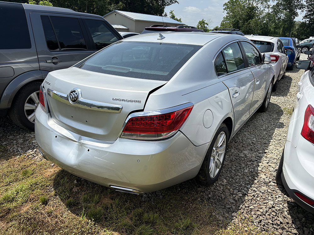 Used 2012 Buick LaCrosse Premium w/ Driver Confidence Package FWD image 3