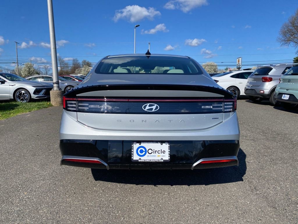 New 2026 Hyundai Sonata SEL AWD/4WD image 5
