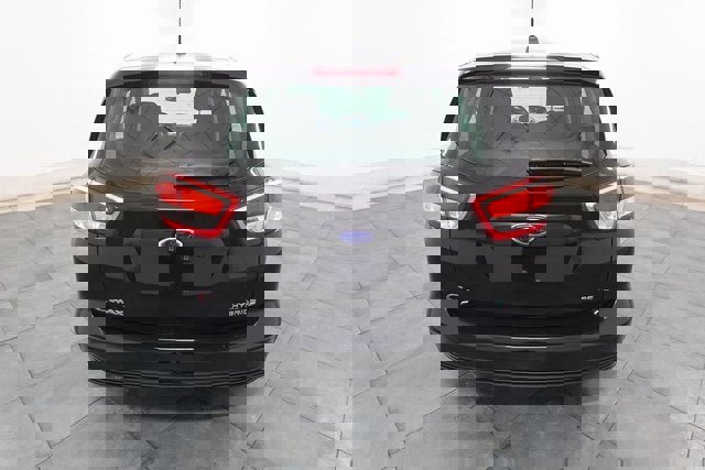 Used 2017 Ford C-MAX SE image 4