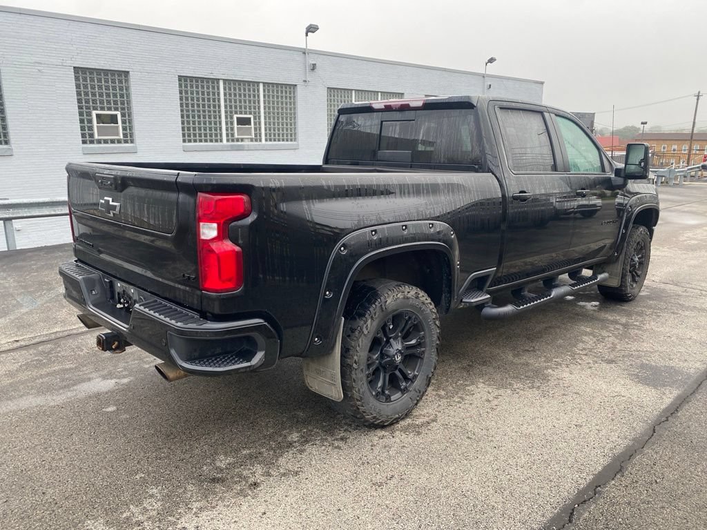 Used 2022 Chevrolet Silverado 2500 LTZ w/ LTZ Plus Package AWD/4WD image 5