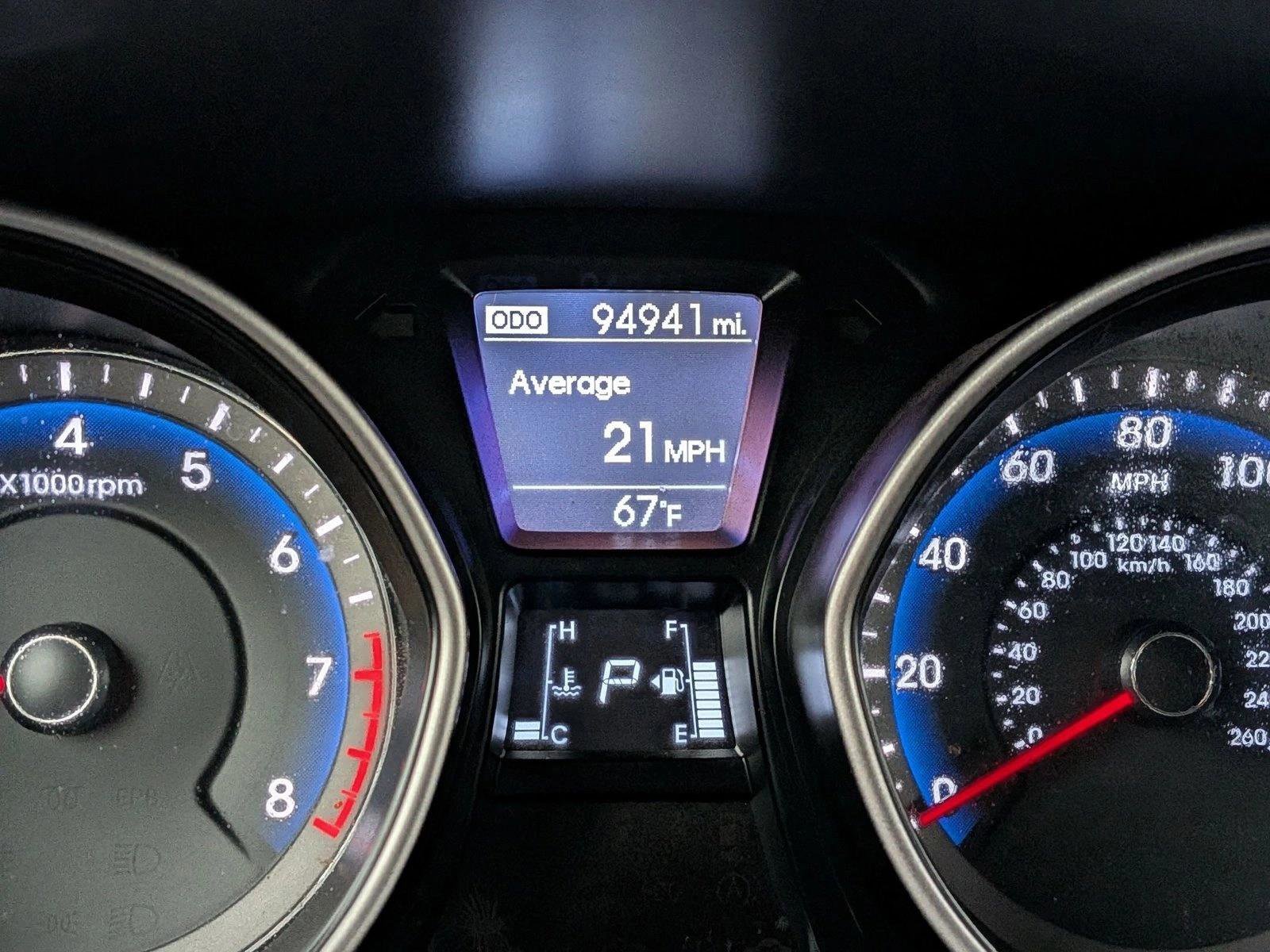 Used 2013 Hyundai Elantra GT FWD image 11