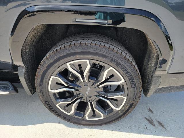 New 2025 GMC Sierra EV Denali image 10