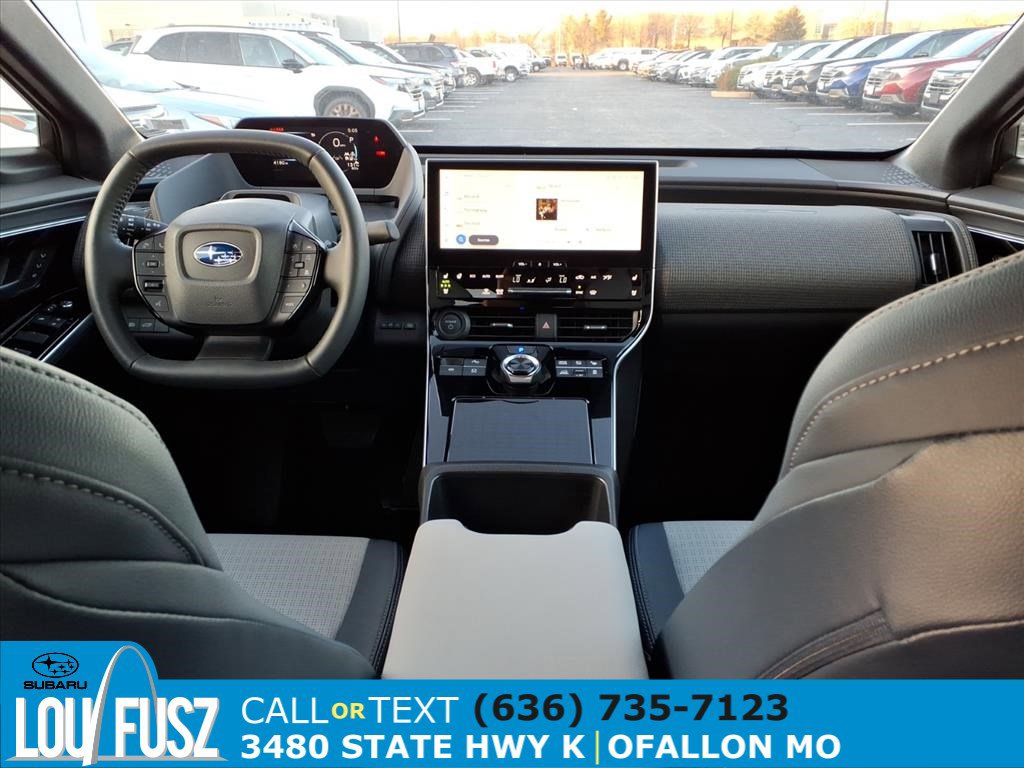 Used 2024 Subaru Solterra Touring image 8