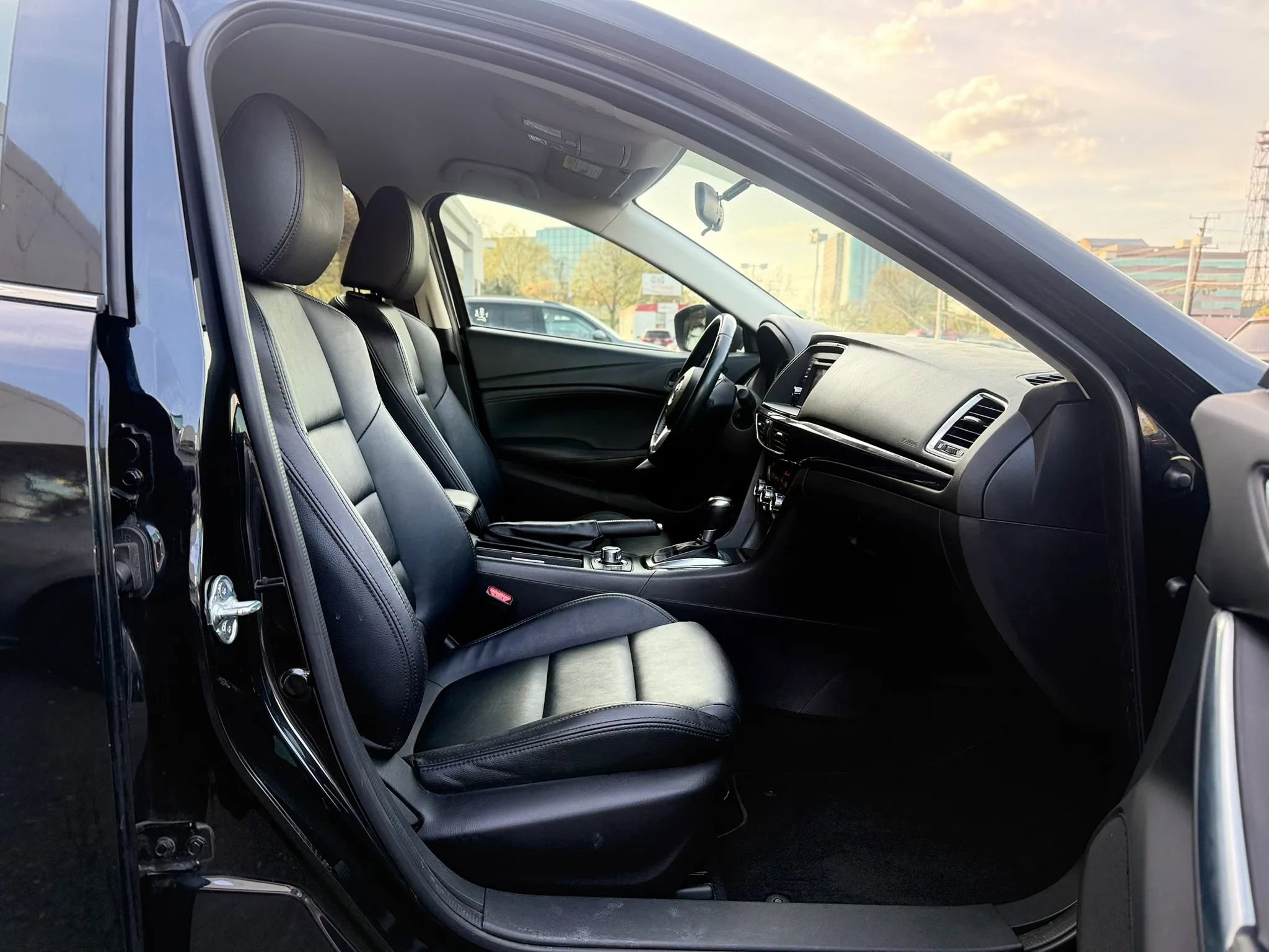 Used 2015 MAZDA MAZDA6 Touring image 34