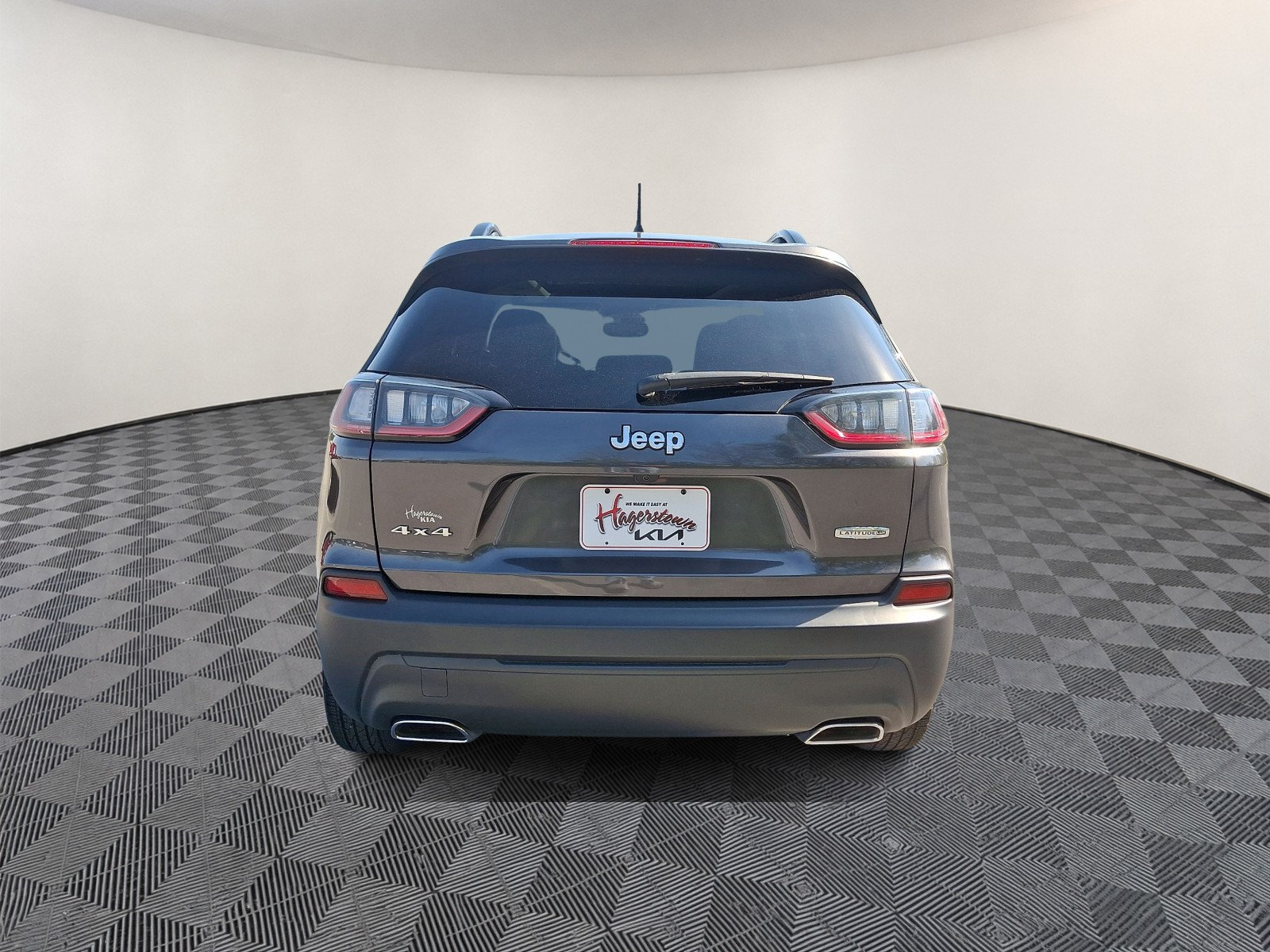 Used 2022 Jeep Cherokee Latitude Lux w/ Sun & Sound Group AWD/4WD image 5