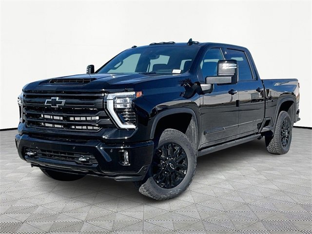 New 2026 Chevrolet Silverado 2500 High Country w/ Midnight Edition image 3