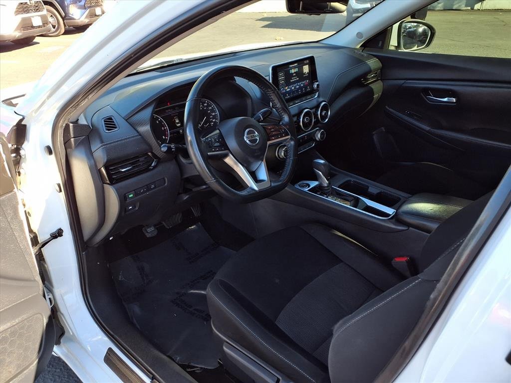 Used 2022 Nissan Sentra SV image 15