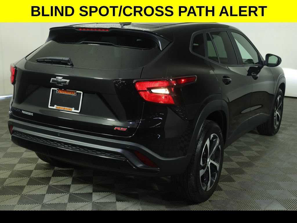 Used 2026 Chevrolet Trax RS w/ Driver Confidence Package FWD image 7