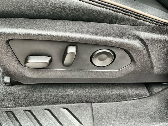 New 2026 GMC Canyon Denali image 15