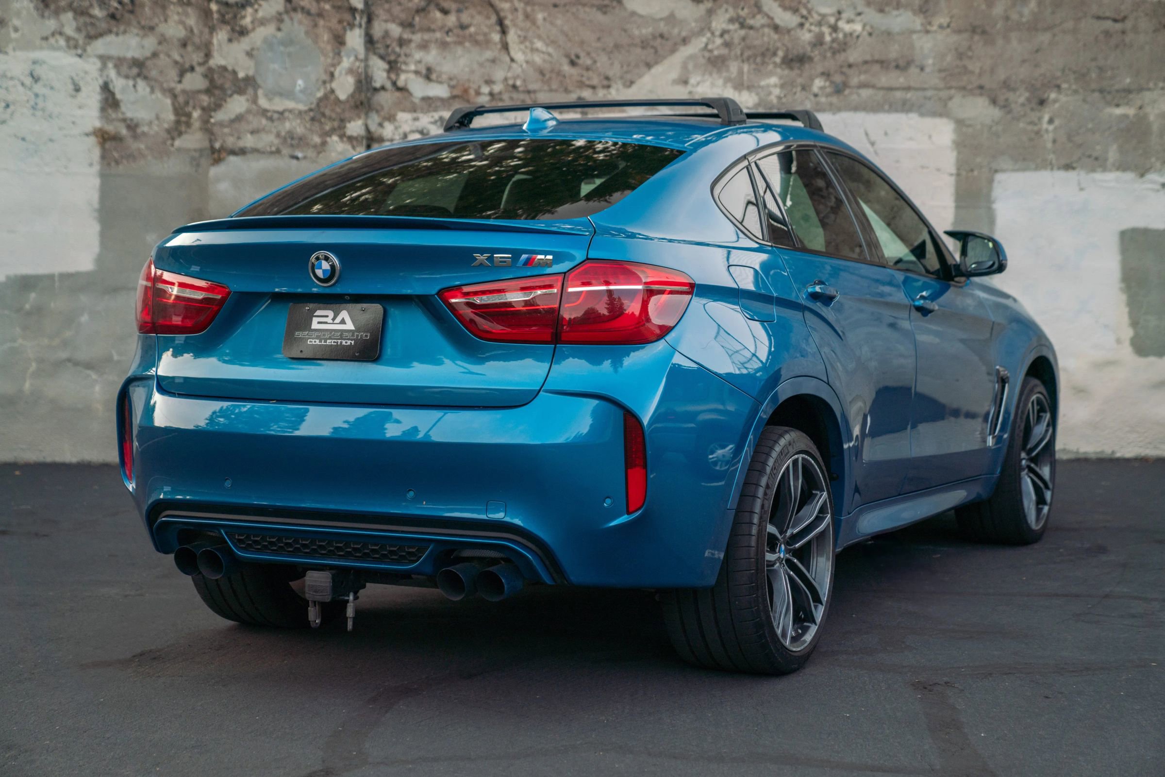 Used 2016 BMW X6 M image 8