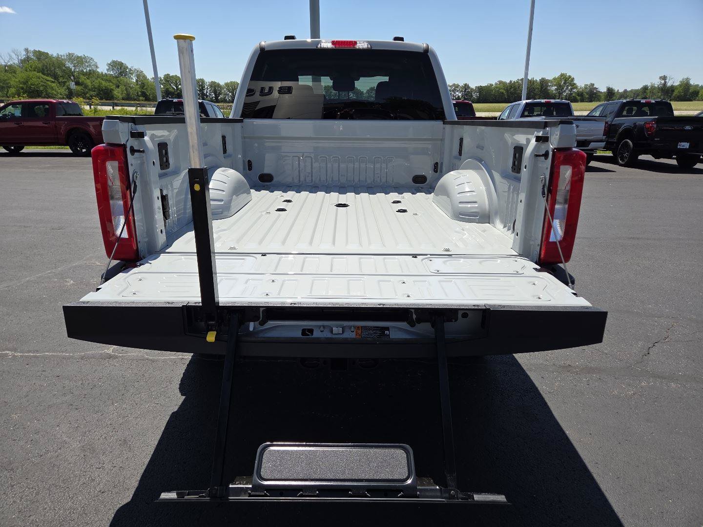 New 2026 Ford F350 XLT w/ Tremor Off-Road Package AWD/4WD image 13