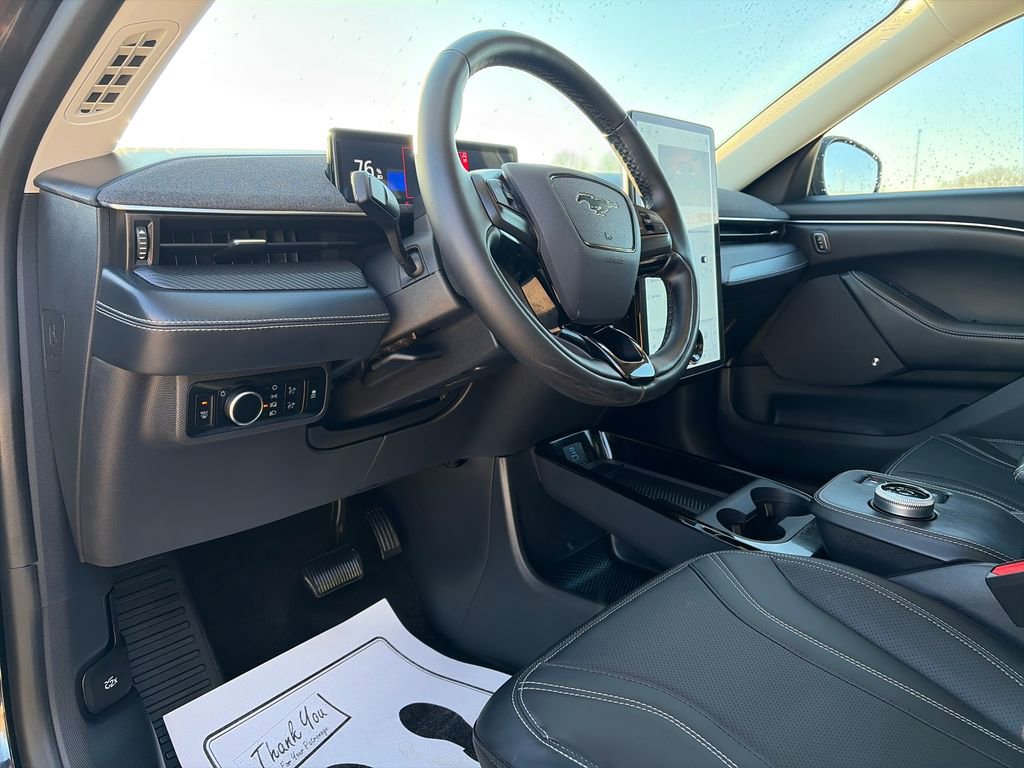 Used 2024 Ford Mustang Mach-E Premium image 18