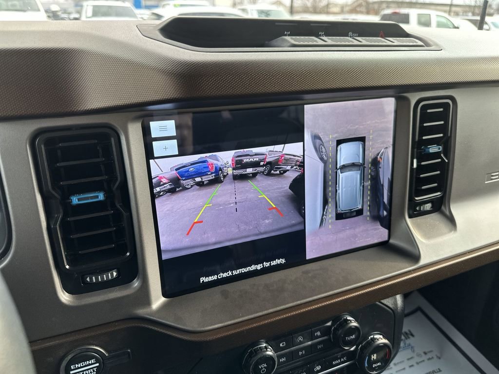 Used 2023 Ford Bronco Outer Banks image 17