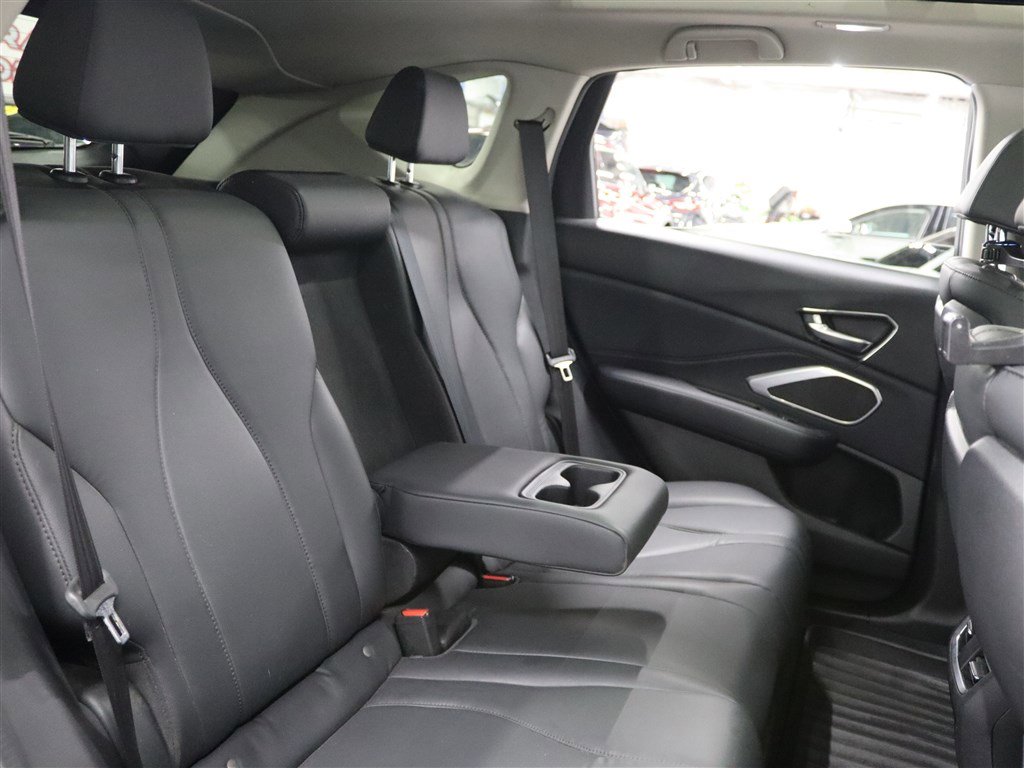 Used 2019 Acura RDX SH-AWD image 14