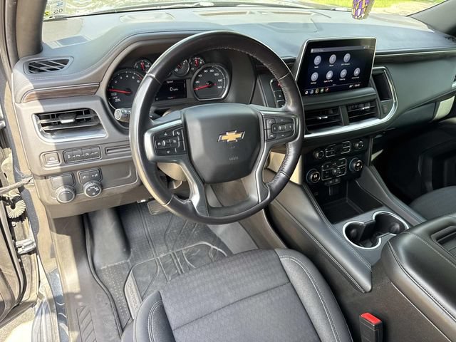 Used 2021 Chevrolet Suburban LS RWD image 25
