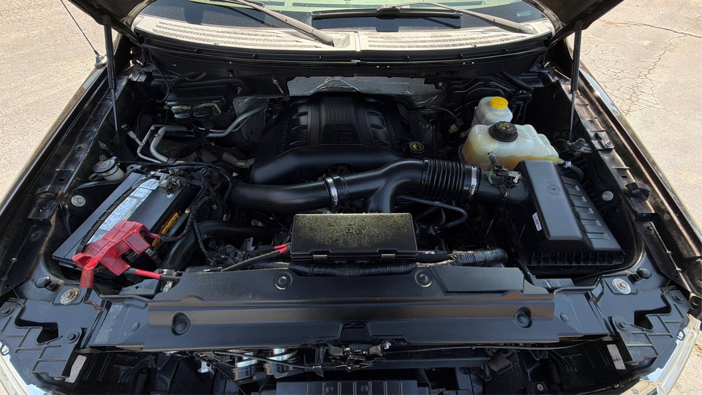 Used 2014 Ford F150 King Ranch w/ King Ranch Luxury Package AWD/4WD image 9