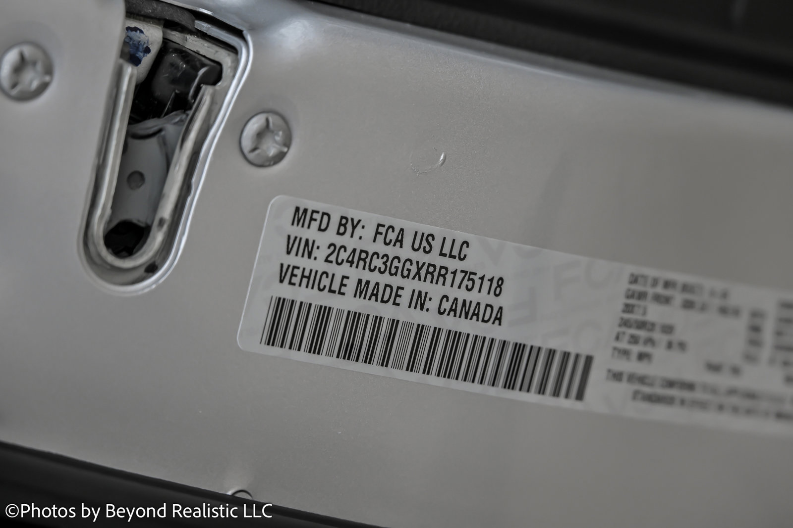 Used 2024 Chrysler Pacifica Limited w/ S Appearance Package image 46