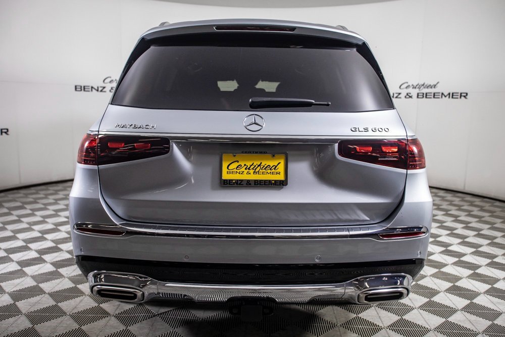Used 2025 Mercedes-Benz Maybach GLS 600 4MATIC image 8