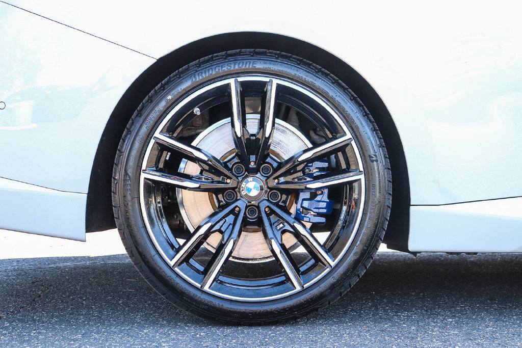 Used 2025 BMW M240i Coupe RWD image 8