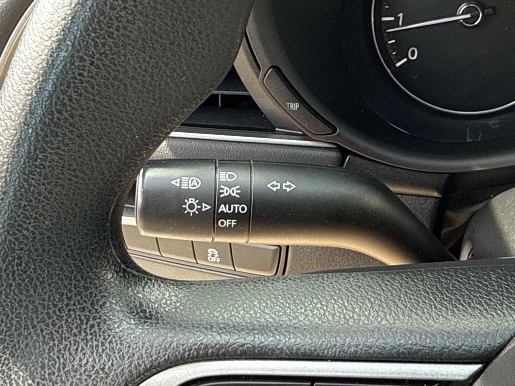 Used 2021 MAZDA MAZDA3 s FWD image 37