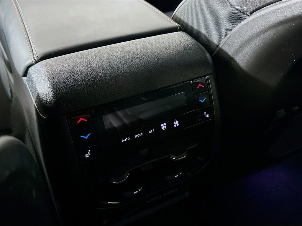 Certified 2025 Jeep Grand Cherokee Summit image 37