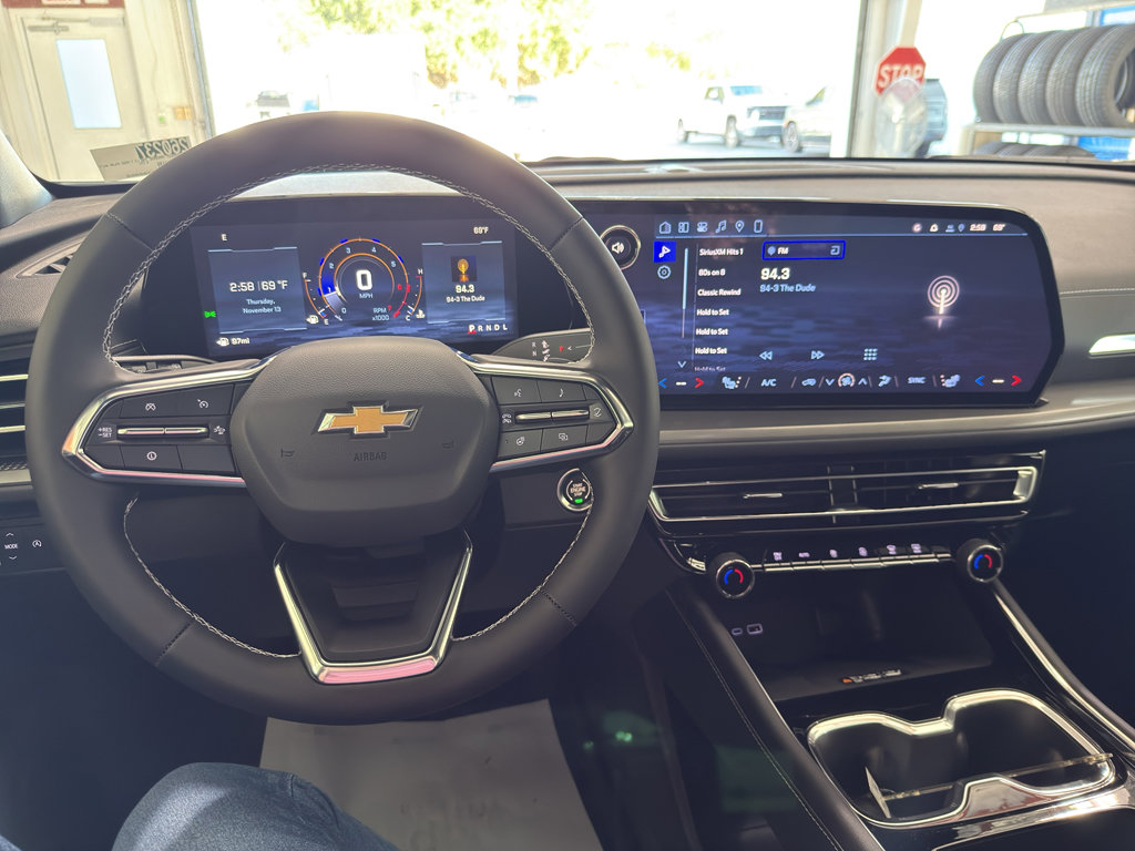 New 2026 Chevrolet Traverse LT w/ LPO, Floor Liner Package image 11