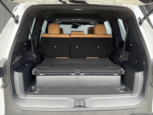 Certified 2025 Lexus LX 700h Luxury w/ Appearance Package AWD/4WD image 19