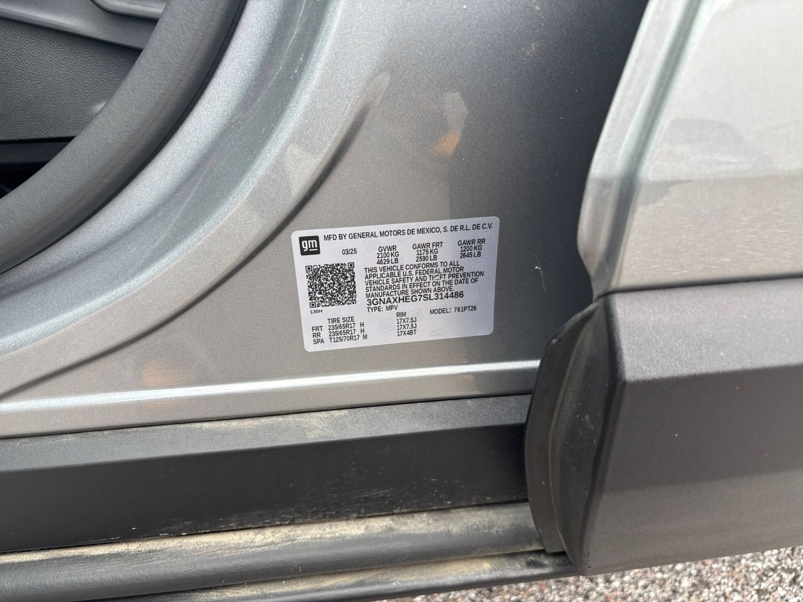 Used 2025 Chevrolet Equinox LT FWD image 29