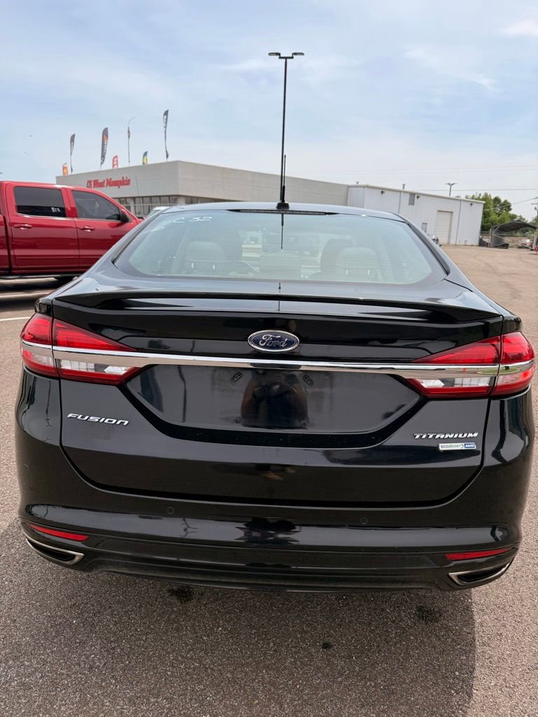 Used 2018 Ford Fusion Titanium AWD/4WD image 5