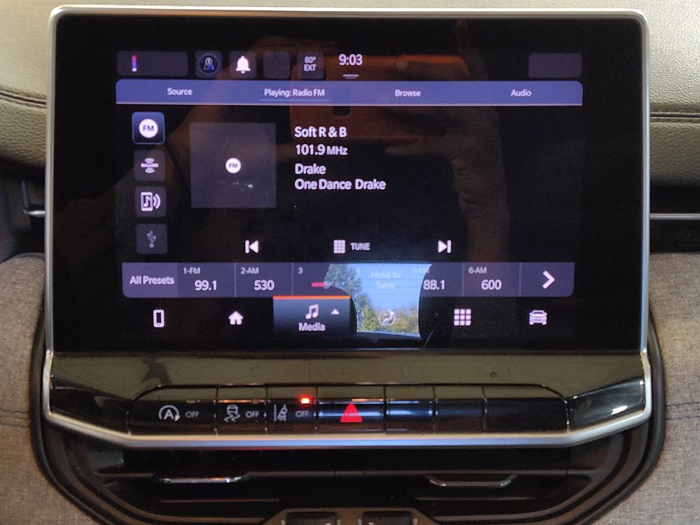 Used 2022 Jeep Compass Latitude FWD image 25