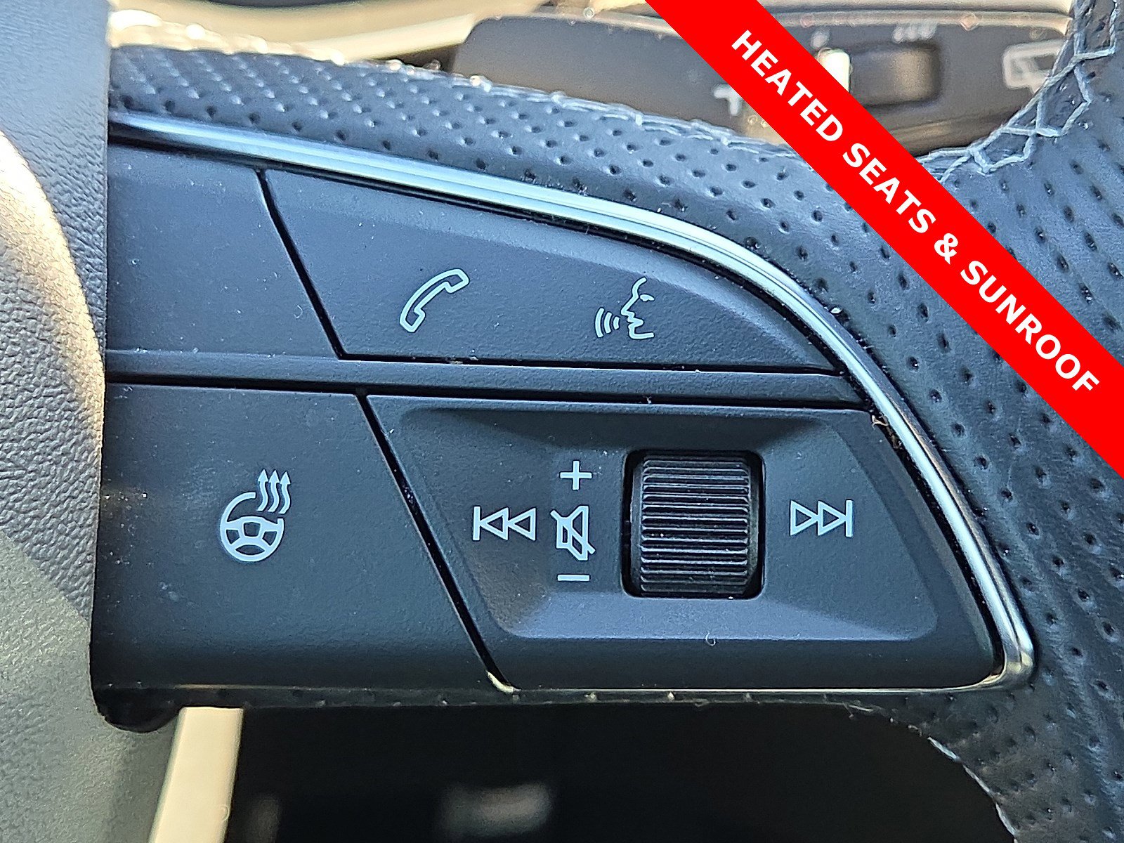 Used 2024 Audi SQ5 Premium Plus w/ Premium Plus Package image 22