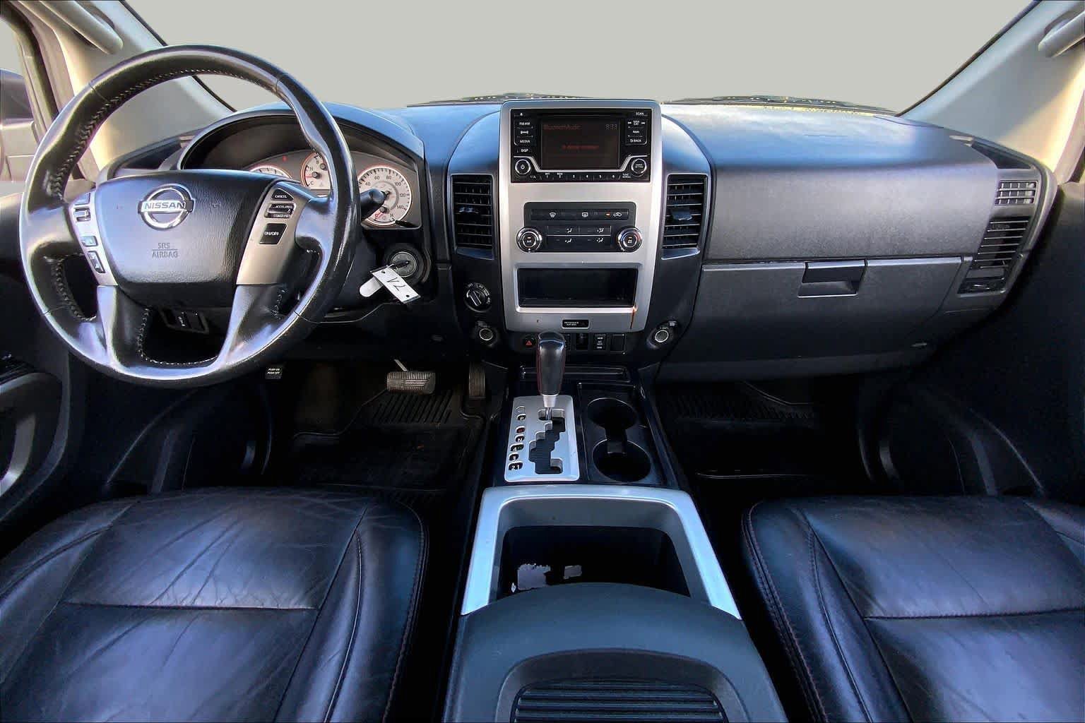 Used 2015 Nissan Titan PRO-4X AWD/4WD image 15