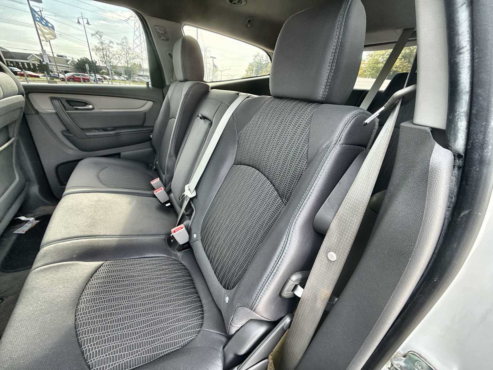 Certified 2015 Chevrolet Traverse LS FWD image 22