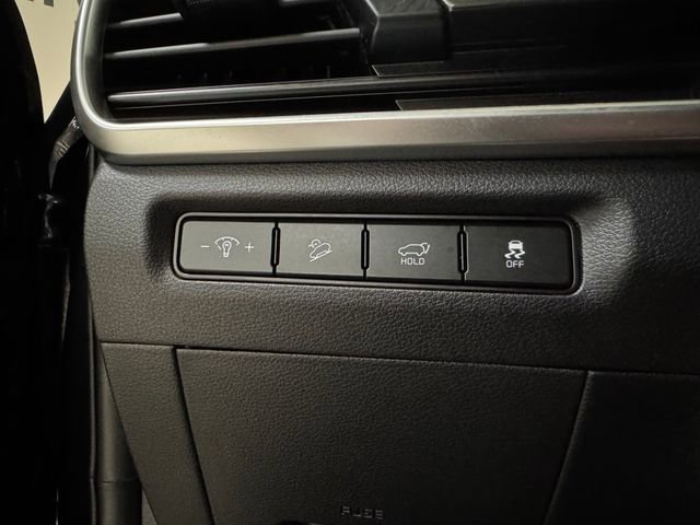 Used 2025 Kia Telluride S FWD image 10