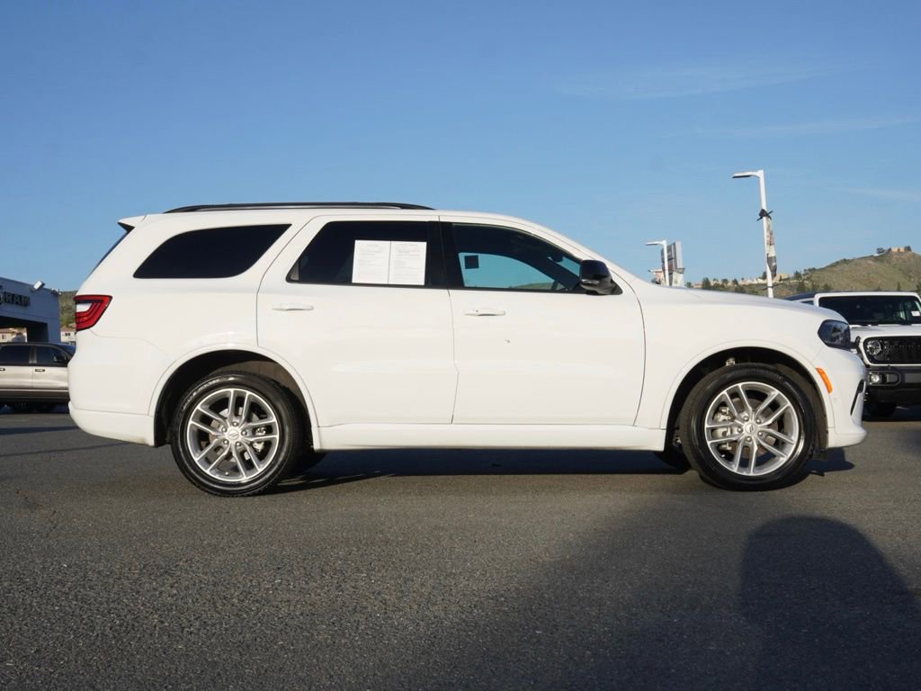 Used 2025 Dodge Durango GT image 3