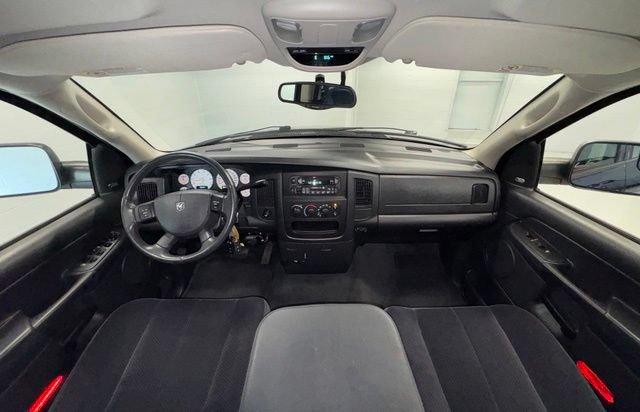 Used 2005 Dodge Ram 2500 Truck SLT w/ Trailer Tow Group RWD image 17