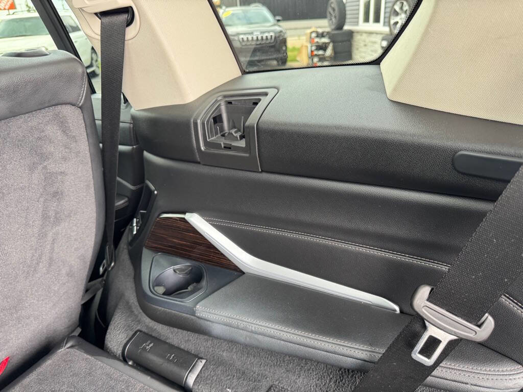 Used 2020 BMW X7 xDrive40i w/ Cold Weather Package image 51