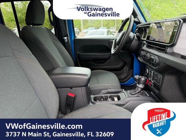 Used 2024 Jeep Wrangler Willys image 8