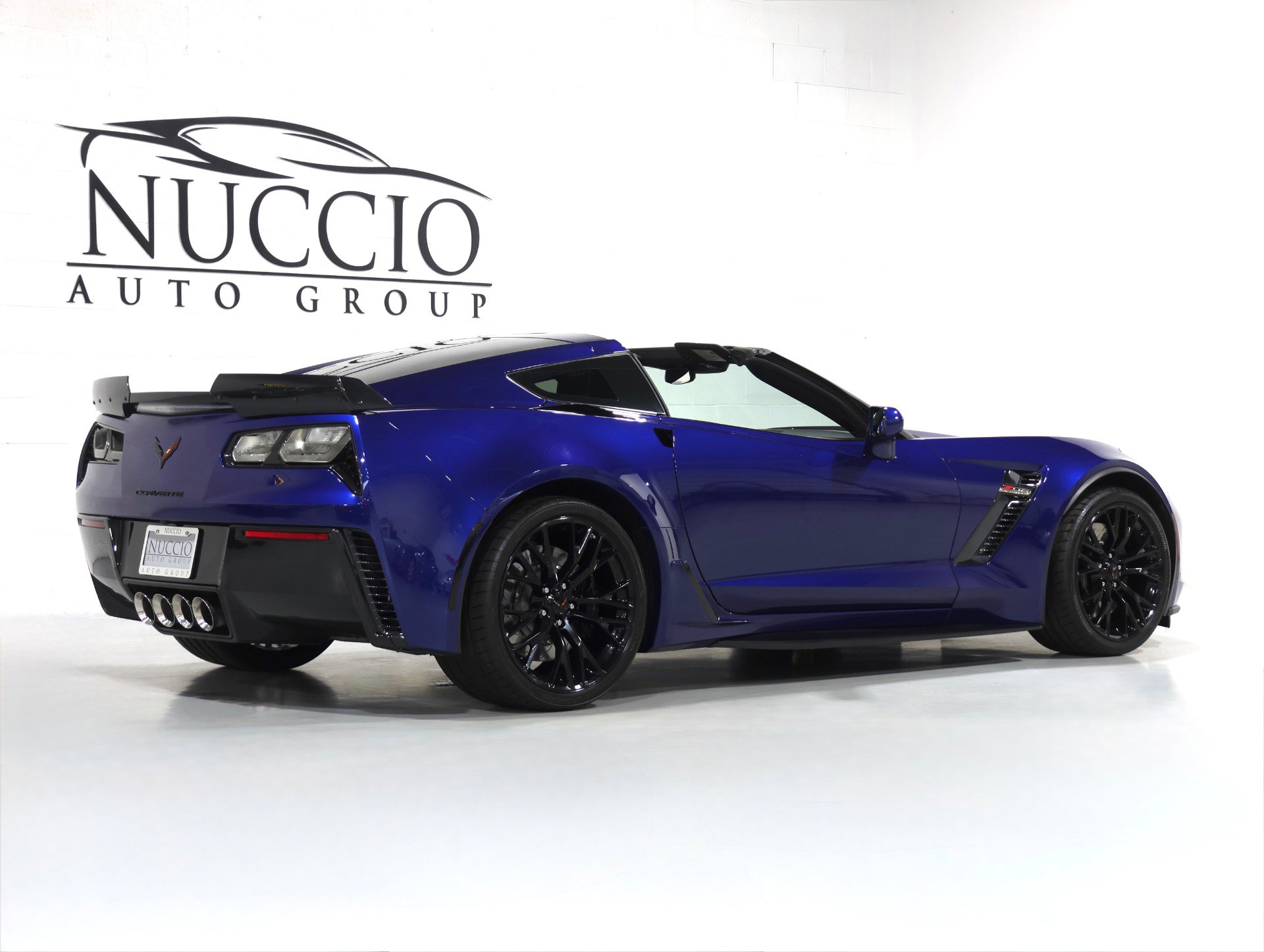 Used 2017 Chevrolet Corvette Z06 image 18