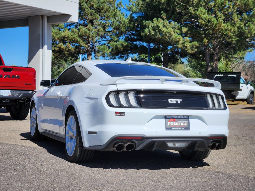 Used 2022 Ford Mustang GT Premium w/ Equipment Group 401A RWD image 3