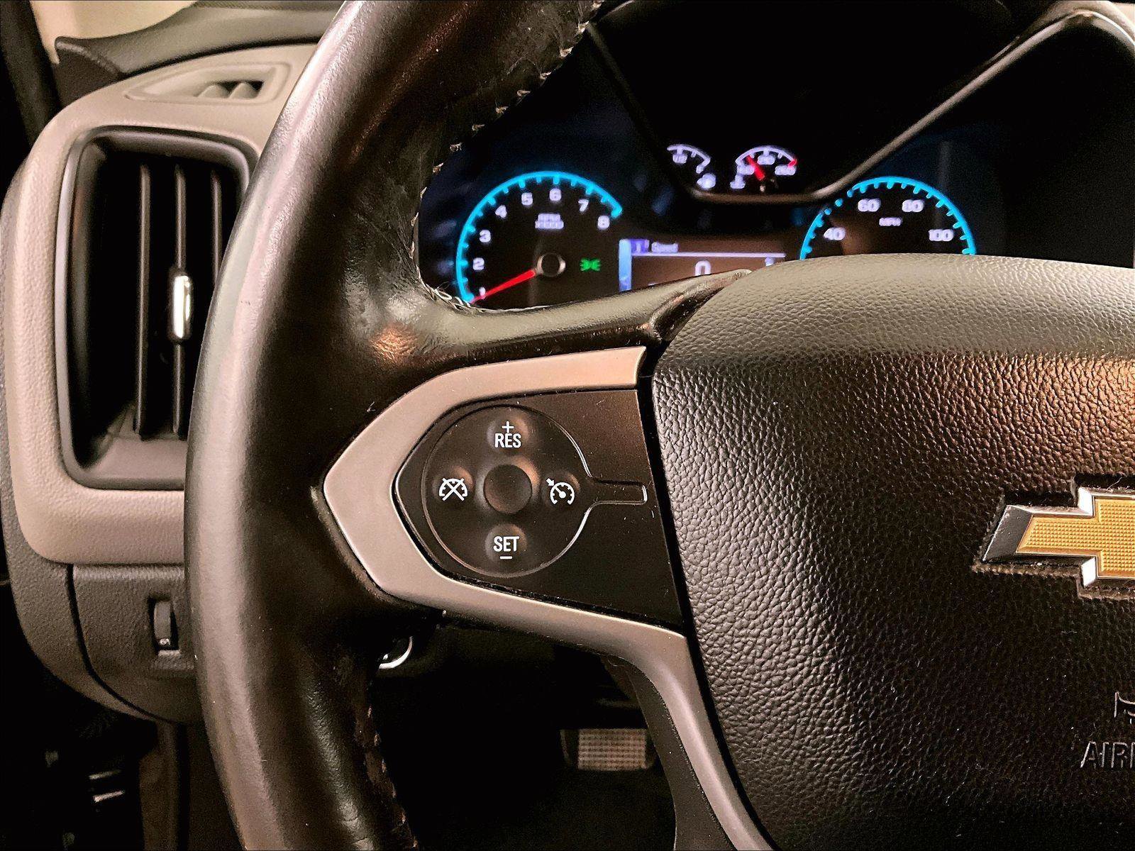 Used 2018 Chevrolet Colorado LT AWD/4WD image 18