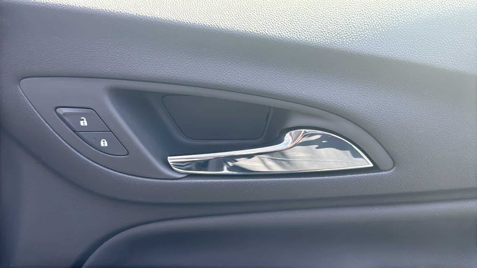 Certified 2024 Chevrolet Equinox LT FWD image 28