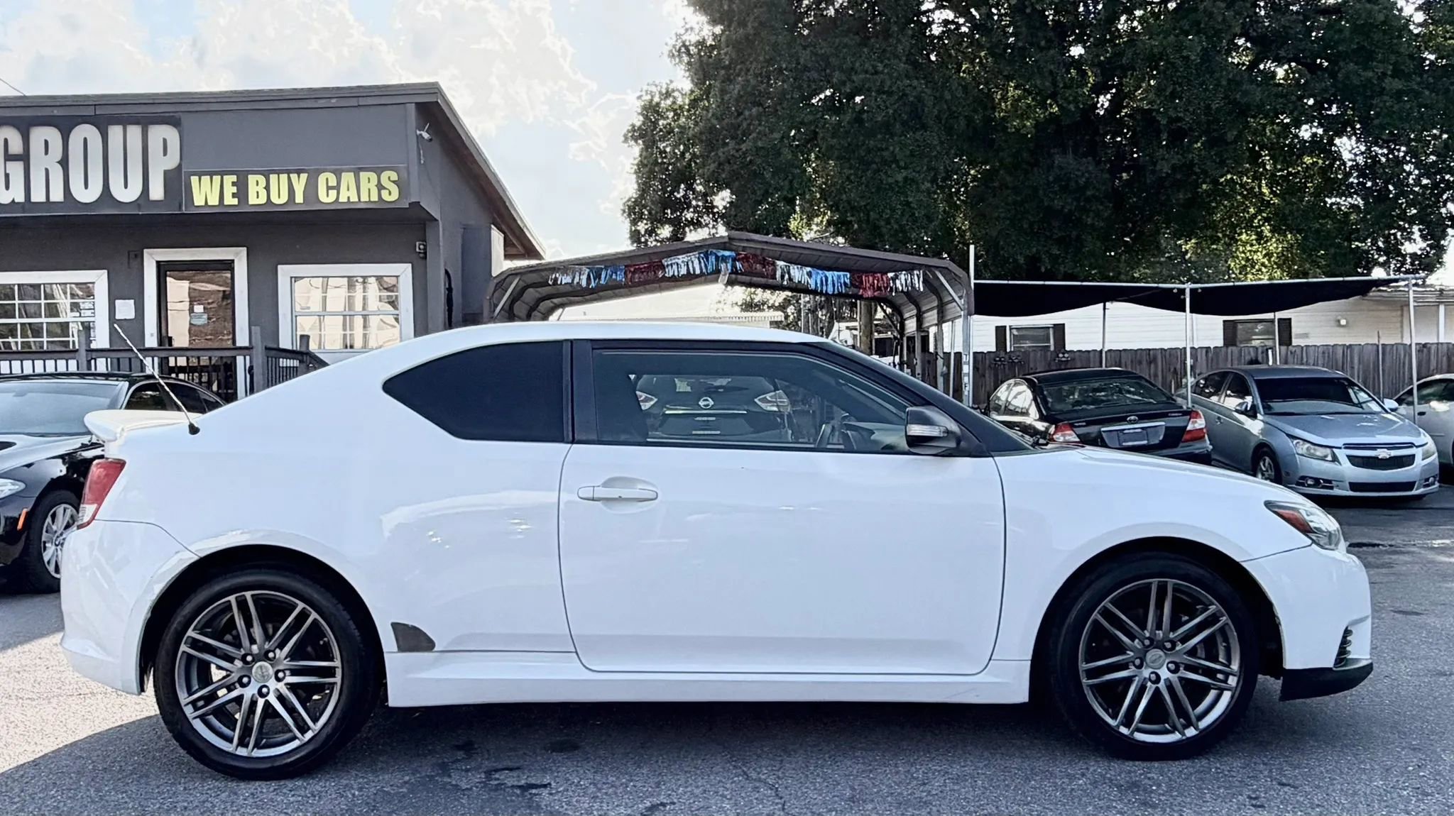 Used 2013 Scion tC FWD image 8