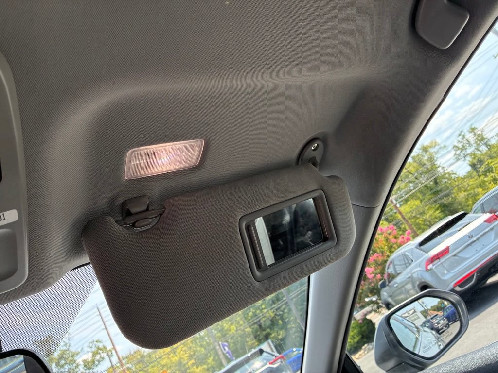 Used 2023 Toyota Camry SE FWD image 39